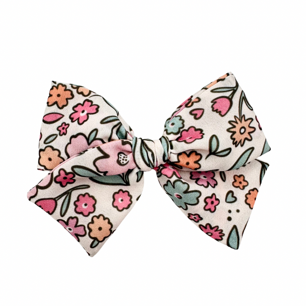 Sweetheart Floral :: Mini Voyager Bow