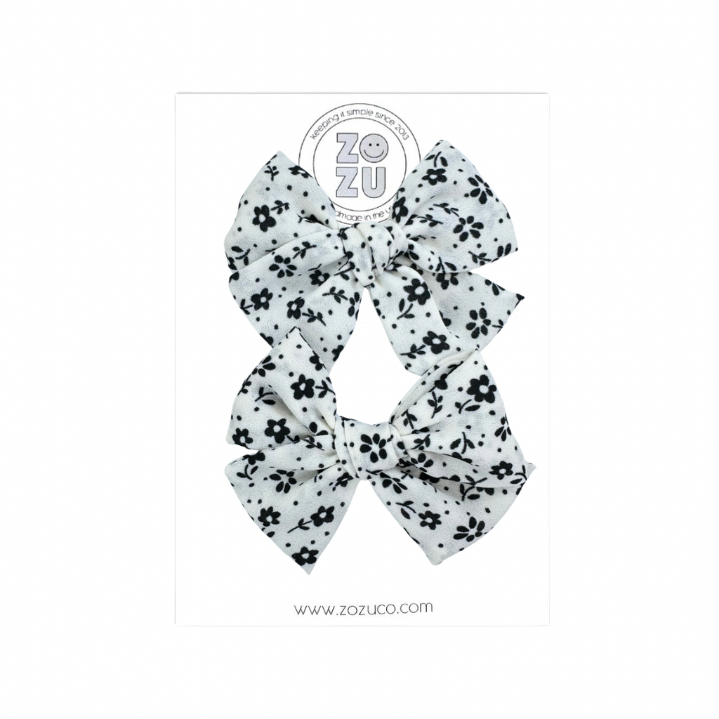 Black and White Floral :: Mini Voyager Pigtail Set