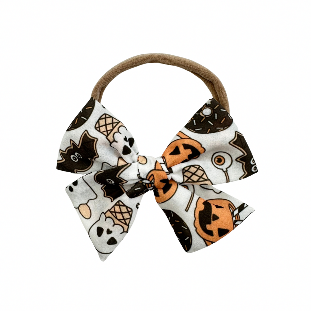 Trick or Treats :: Mini Voyager Bow