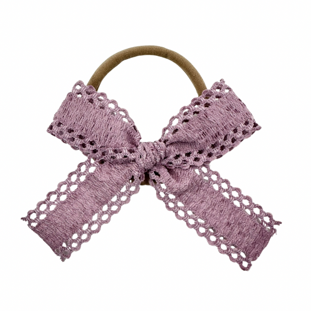 Orchid Velvet Scallop :: Ribbon Mini Explorer Bow