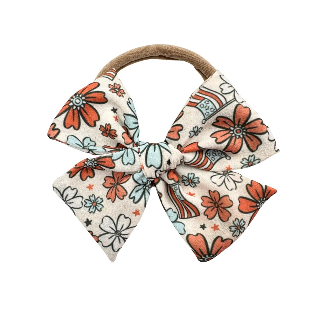 Betsy Floral :: Mini Voyager Bow