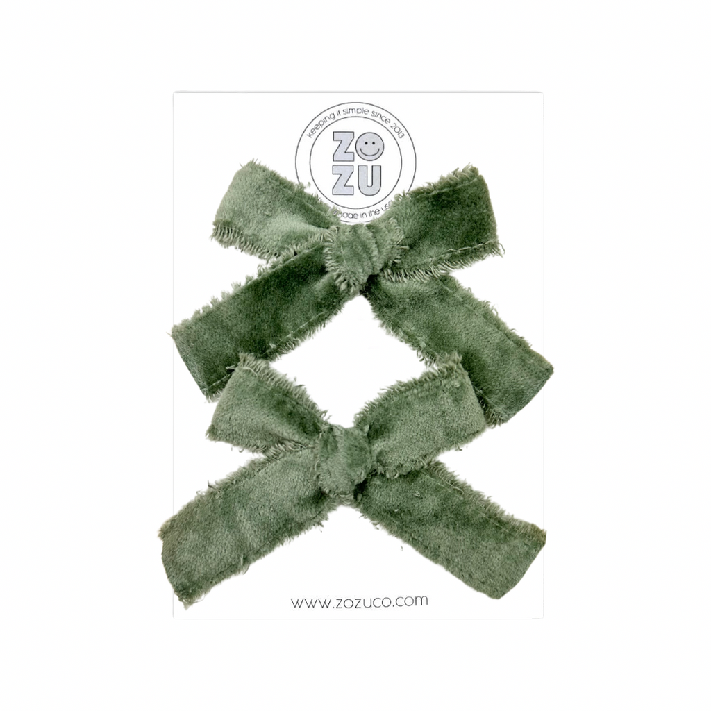 Green Raw Edge Velvet :: Mini Explorer Pigtail Set